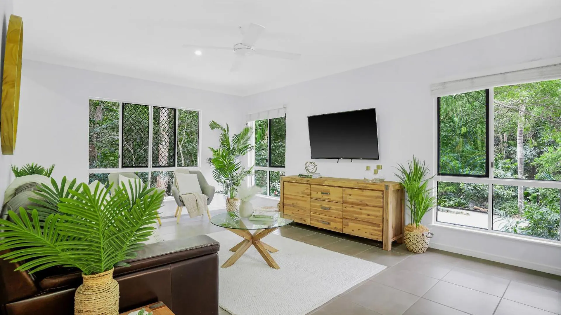 Palm Cove Studio Apartments Palm Cove