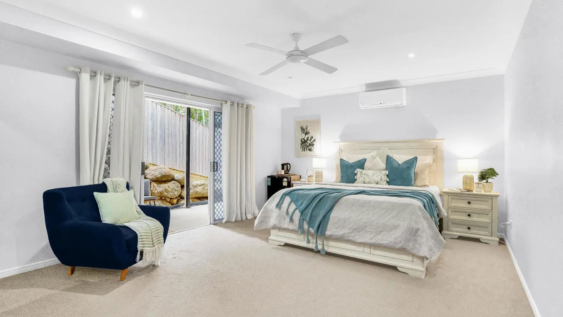 Palm Cove Studio Apartments